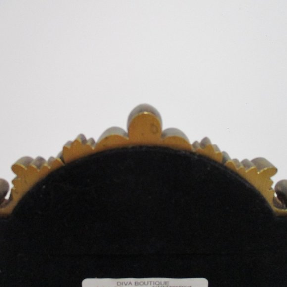 *Diva Boutique - Bronze Classical Grape Vine Scroll Table Top Frame - Picture 6 of 7